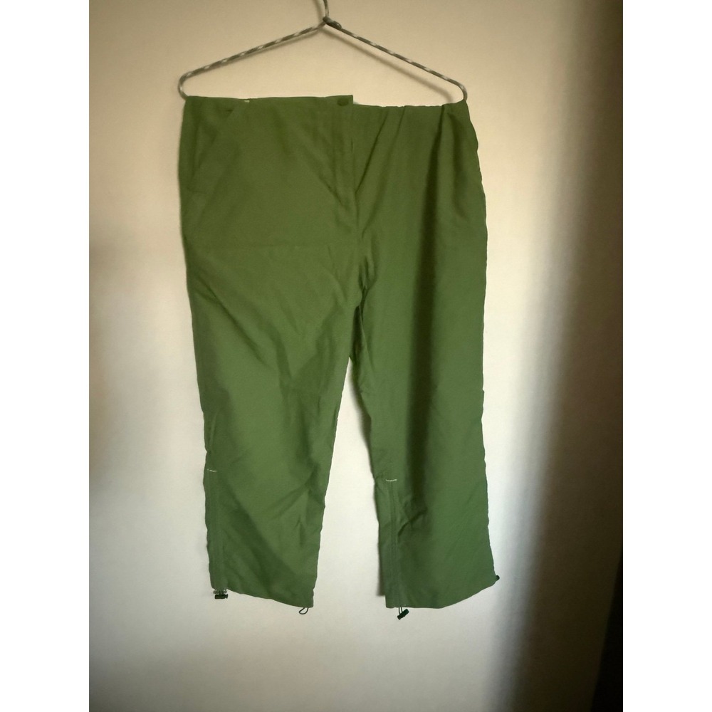 L.L Bean supplex nylon pants | womens size 10 reg | olive green hiking outdoors